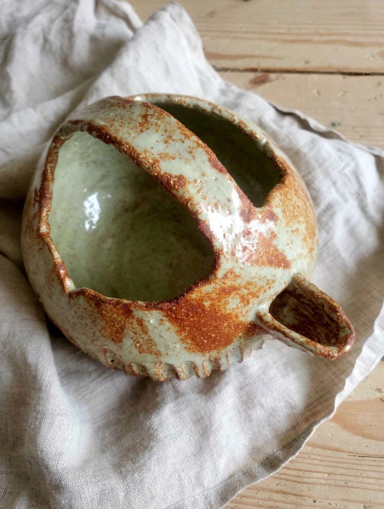 PICHET GRES ROUX- ATELIER POTERIE CERAMIQUE - MIRAMAS - LA CABANE DE CELINE LINE
